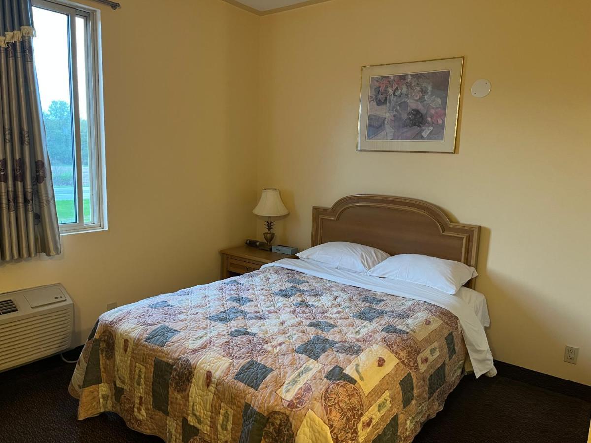 Fairview Inn Simcoe Esterno foto