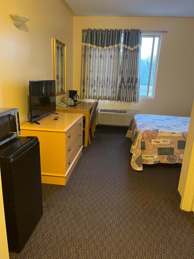 Fairview Inn Simcoe Esterno foto