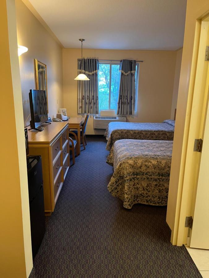 Fairview Inn Simcoe Esterno foto